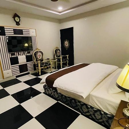 Golden Sand Hotel Rahim Yar Khan Exteriér fotografie