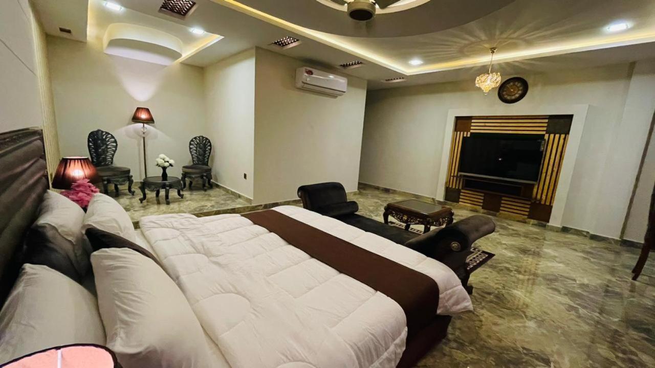 Golden Sand Hotel Rahim Yar Khan Exteriér fotografie